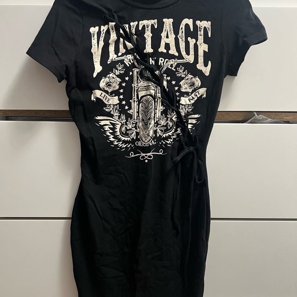 Fashion Nova Black Vintage Graphic Midi Dress